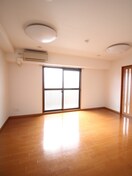 居室 ラシ－ヌ御崎