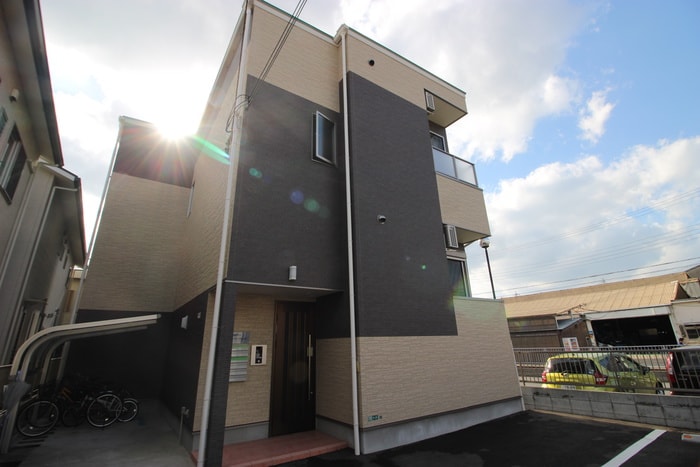 外観写真 ラ・ヴィクレールⅡ