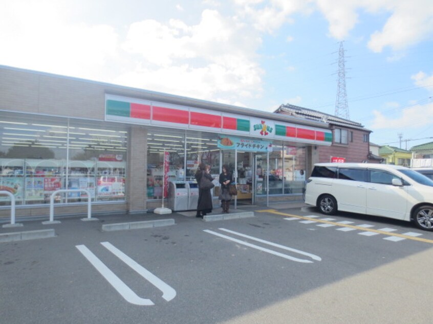 サークルケーサンクス(コンビニ)まで450m ラ・ヴィクレールⅡ