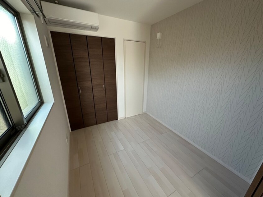 居室 F asecia Damia