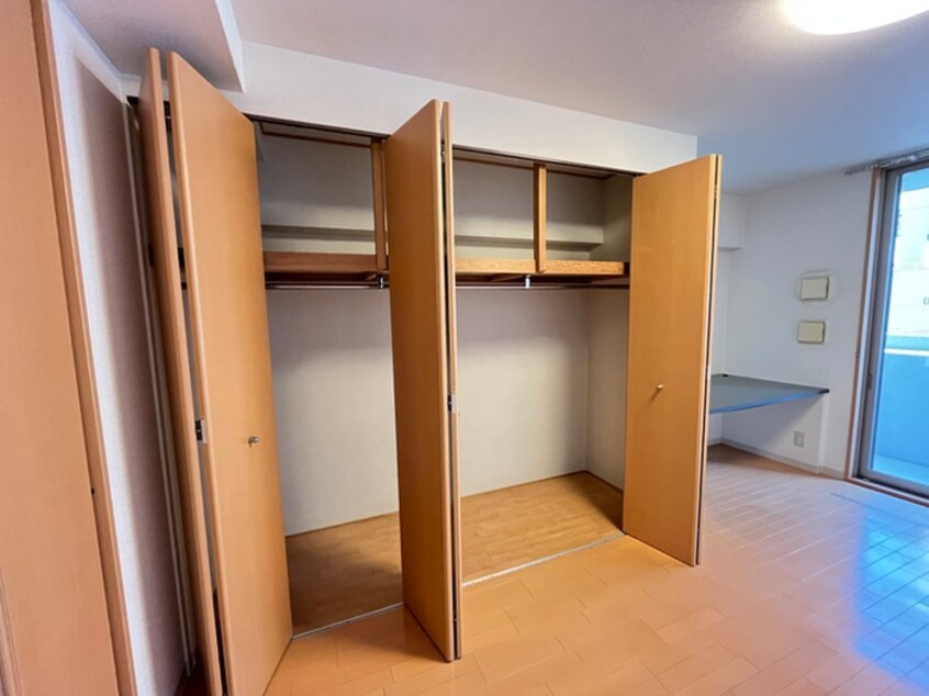 収納 ラフィネ豊中南