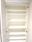 靴箱 アスリ－ト本町リバ－ウエスト