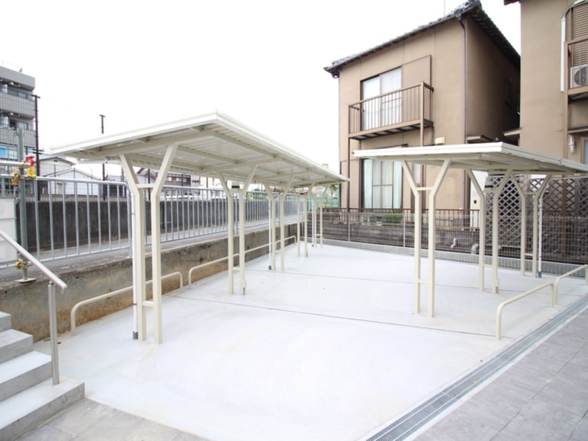 駐輪場 ノイエ南草津