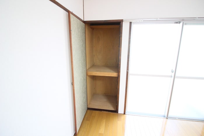 収納 千里山西コーポ第１ビル