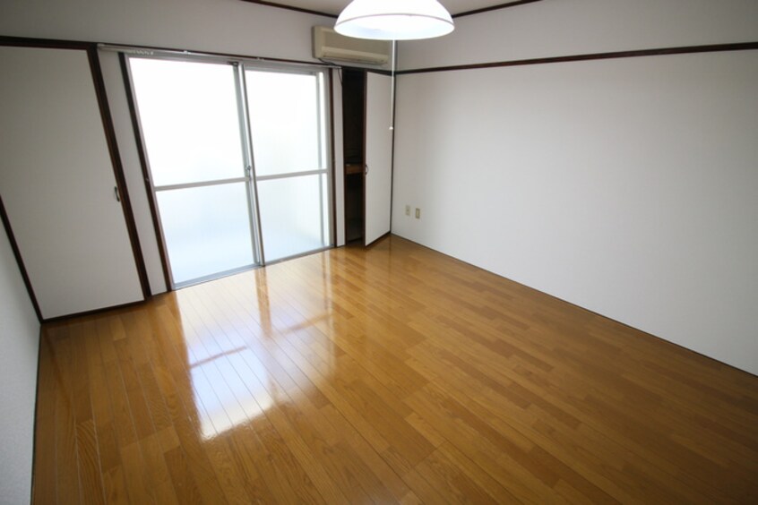 居室 千里山西コーポ第１ビル