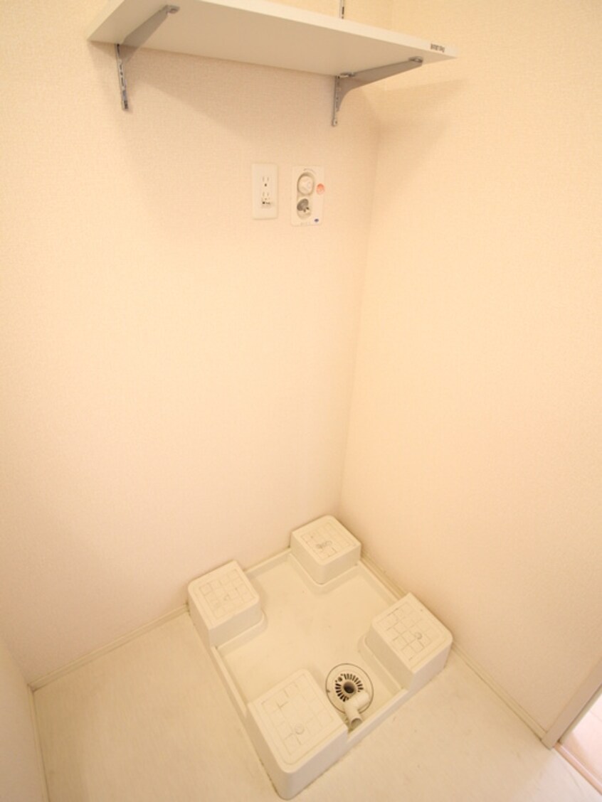 洗濯機置場 K sFerio A棟