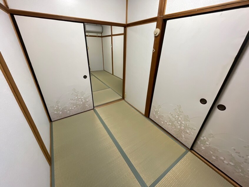 居室 阪本文化