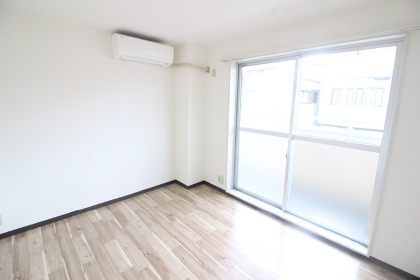 居室 ＭｓＣＯＵＲＴ