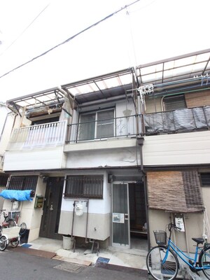 金田町3丁目貸家
