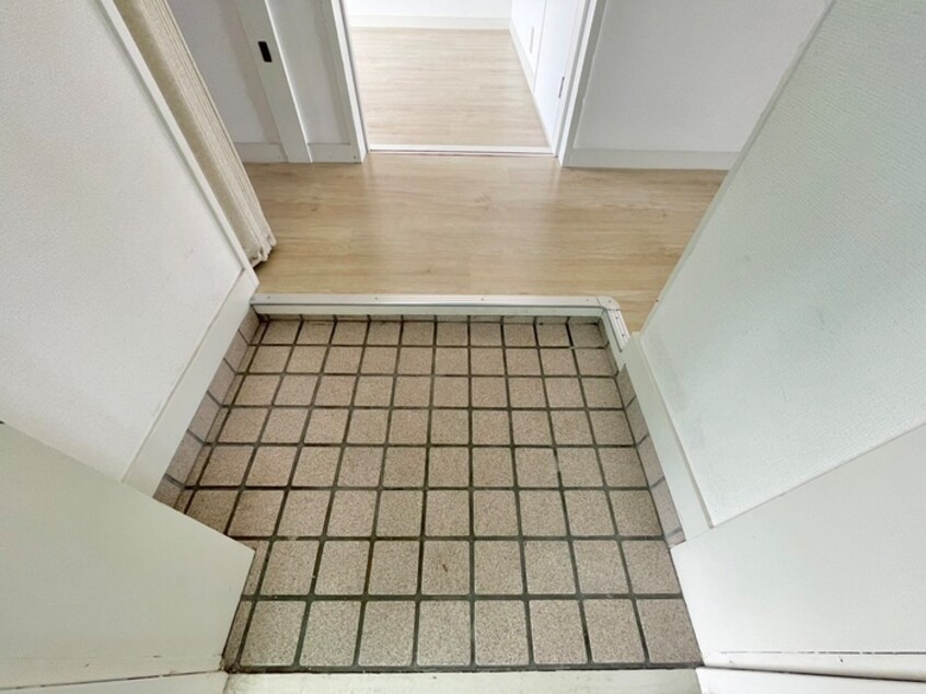 玄関 りばぁさいど多聞