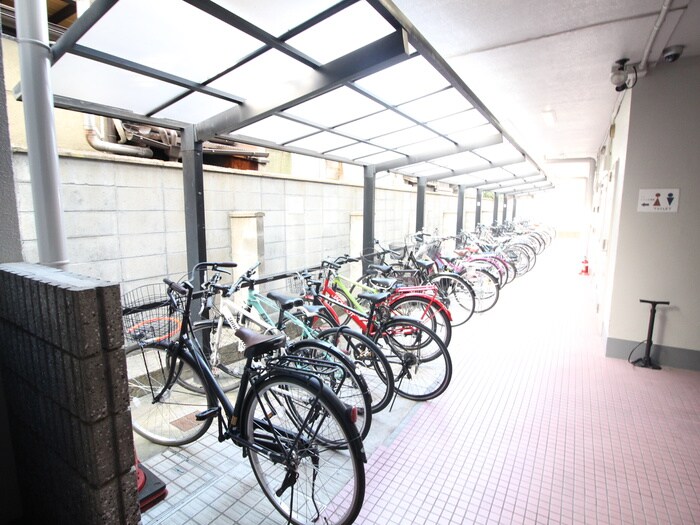 駐輪場 アサヒハイツ