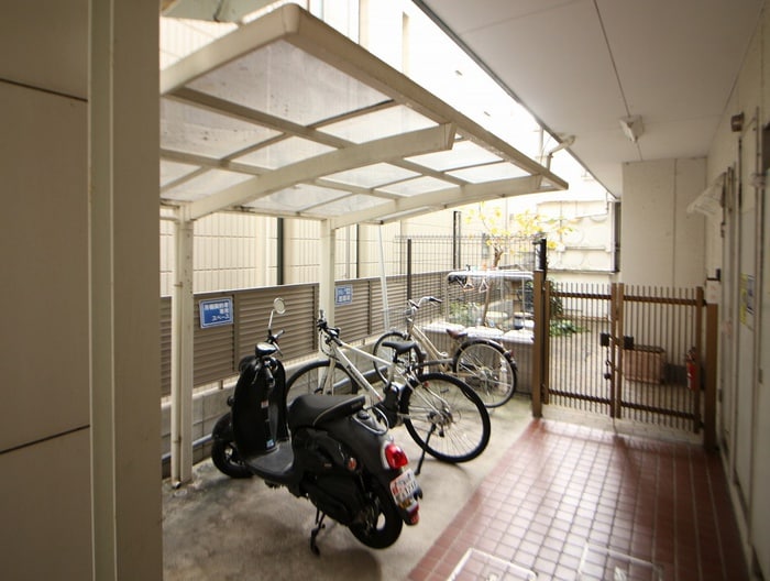 駐輪場 トリヴァンベ－ル豊中