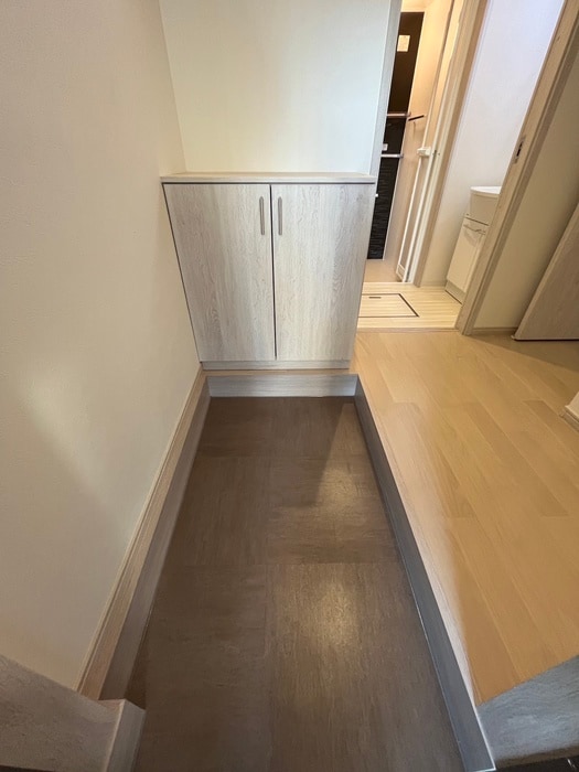 玄関 ヴィクトワール放出