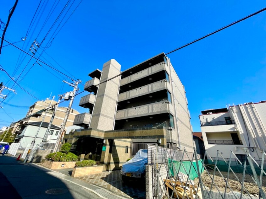 外観写真 ブラウンズ本山