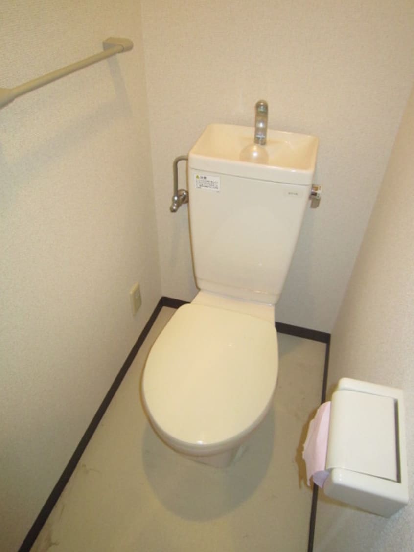 トイレ ブラウンズ本山