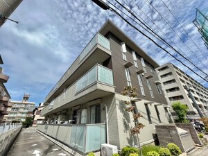 ラ・シャンド・フルールＢ棟