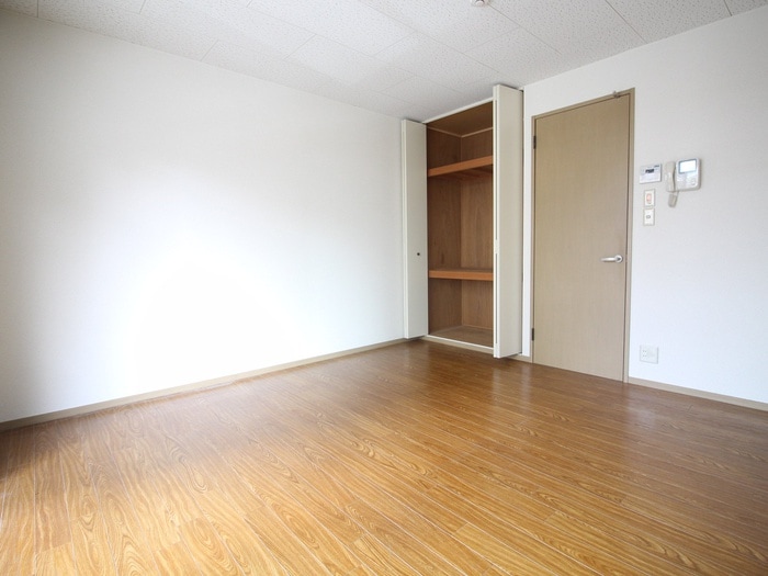 居室 ゴ－ルデンＫ