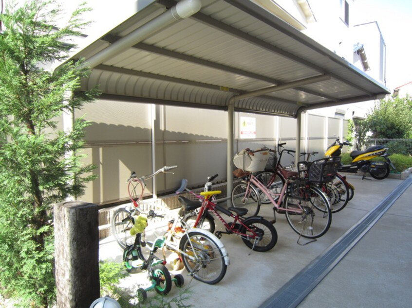 駐輪場 ザ　ネクストステージ　パートⅢ