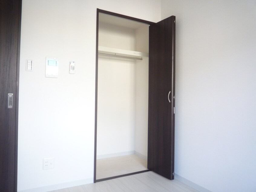 収納 カーサ・ロイヤル吹田１番館