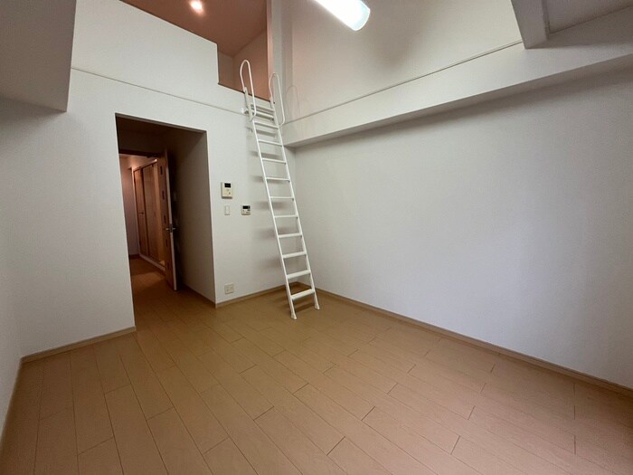 居室 クレメントS