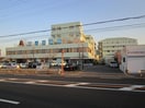 優人会病院(病院)まで700m シャルム井原里Ｂ