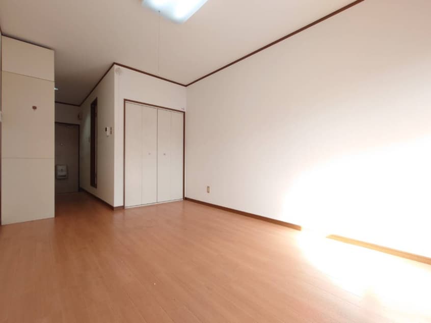 居室 ホルティハイツ岡井