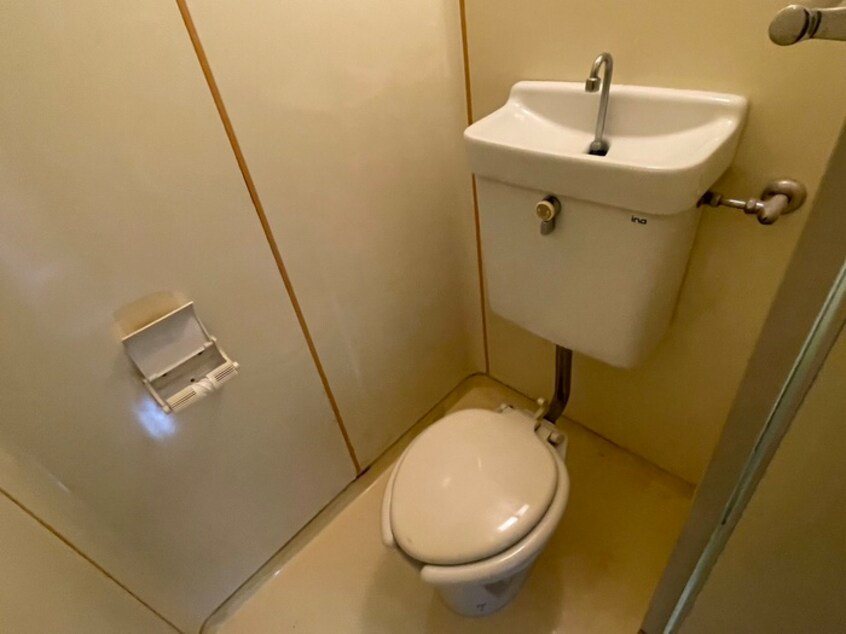 トイレ ロイヤルコ－ポ吉田