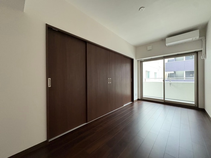 居室 ウィステリア神戸湊川