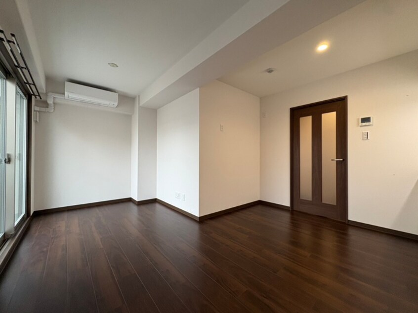 居室 ウィステリア神戸湊川