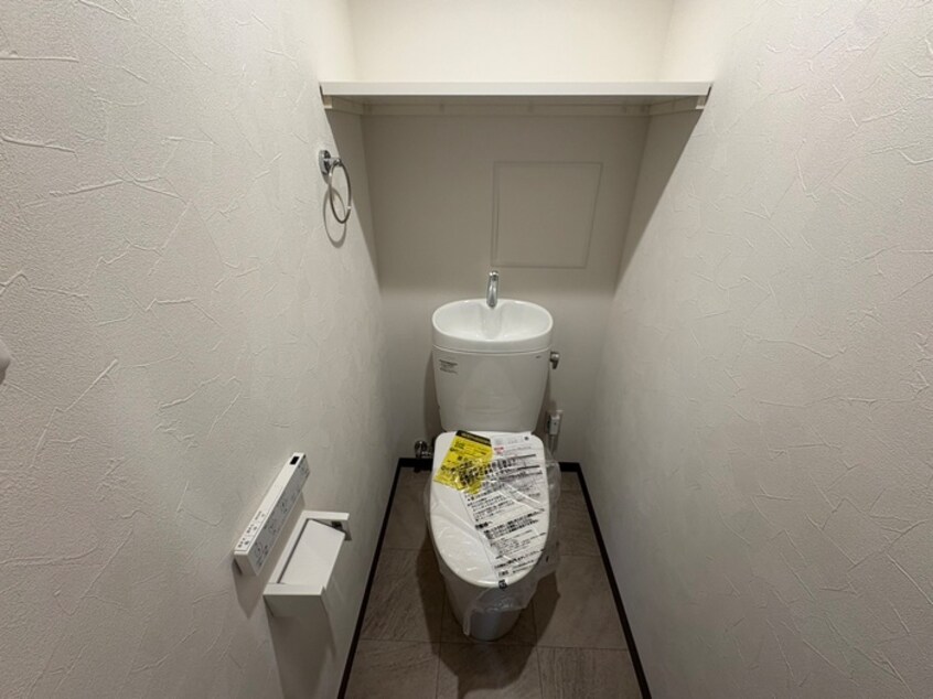 トイレ ウィステリア神戸湊川