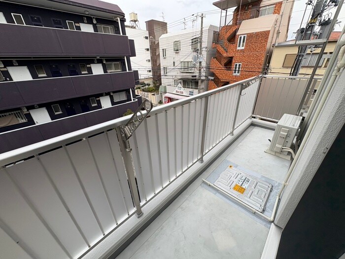 ベランダ・バルコニー ウィステリア神戸湊川