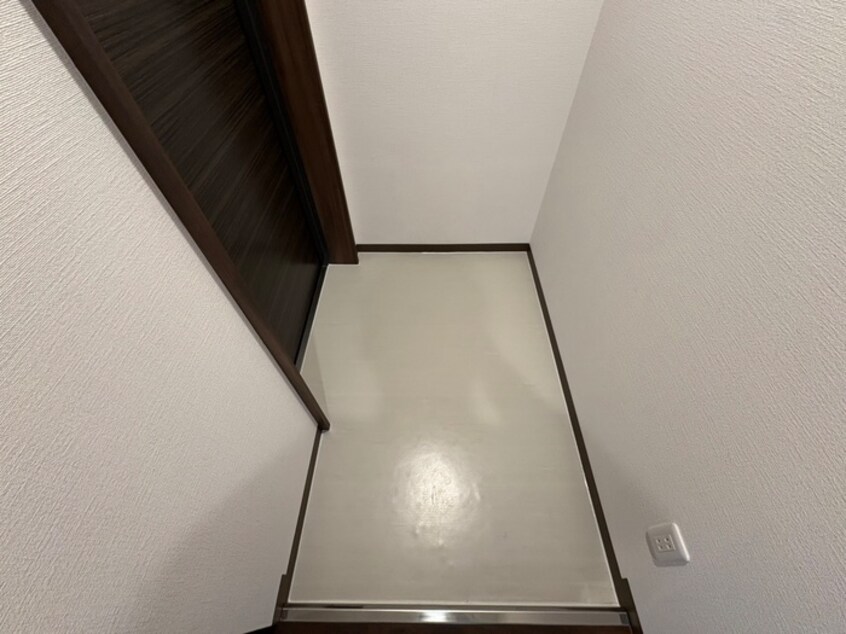 玄関 ウィステリア神戸湊川