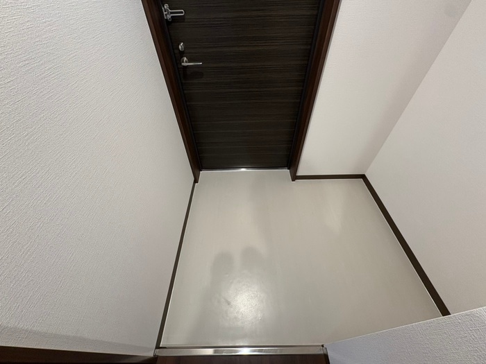 玄関 ウィステリア神戸湊川