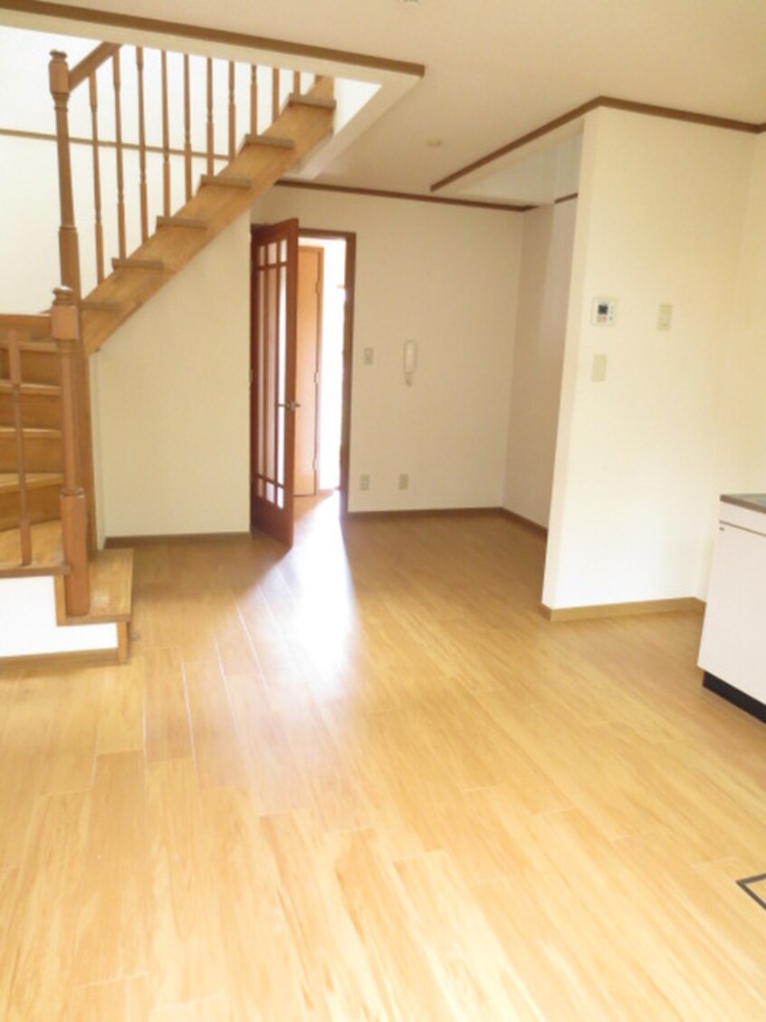 居室 メゾン中村