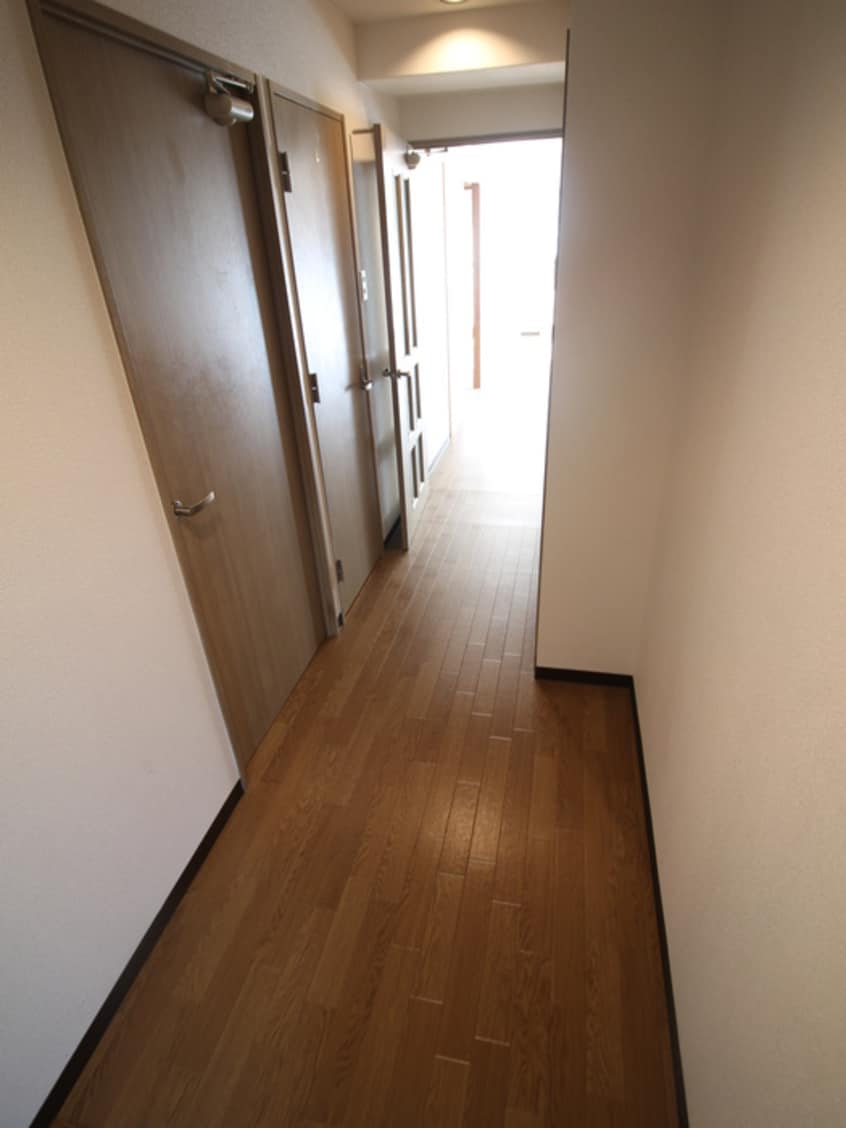 廊下 プルメリア・東三国ウエスト