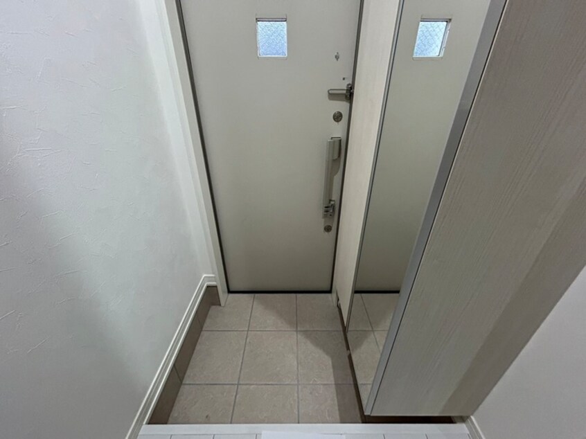 玄関 KARIN上沢フロント