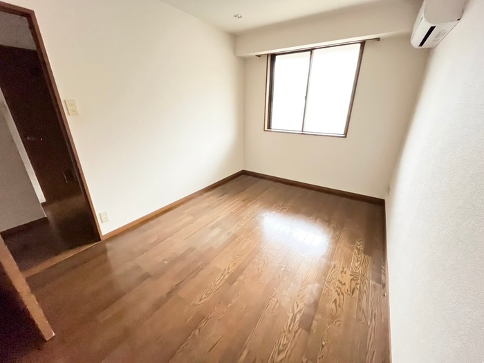 居室 キャトルブランシュ