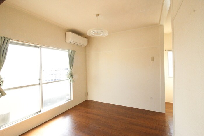 居室 東須磨八木マンション