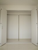 収納 マノワール豊中玉井町