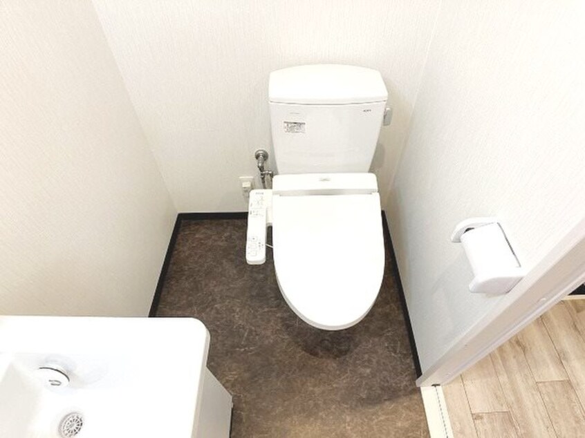 トイレ フラッティ衣笠