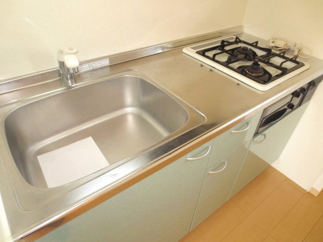 キッチン パルティ－ダ・イ－スト