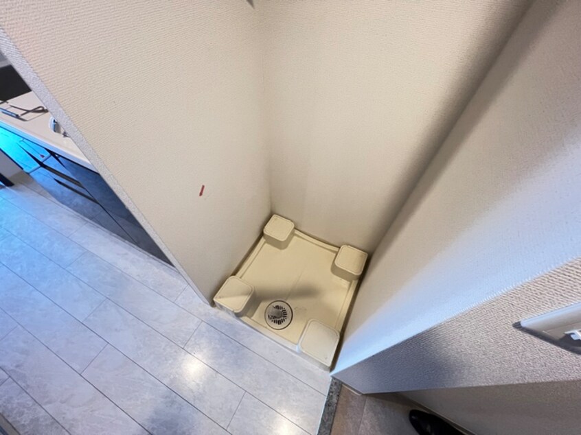 洗濯機置場 ｴｽﾃﾑｺｰﾄ神戸元町Ⅱグレイド