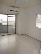 居室 ノアーズアーク長田２１