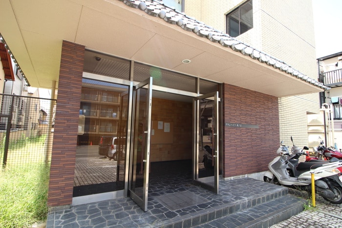 外観写真 グランハイツ西ノ京