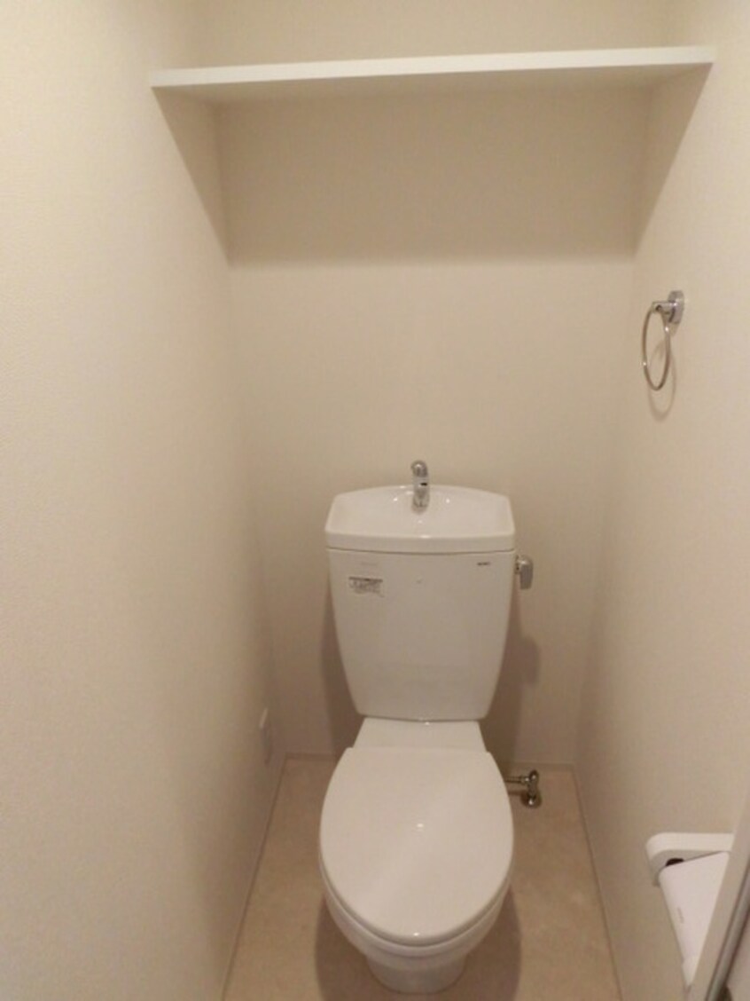 トイレ ｽﾜﾝｽﾞ京都七条ﾘﾍﾞﾙﾀ(503)