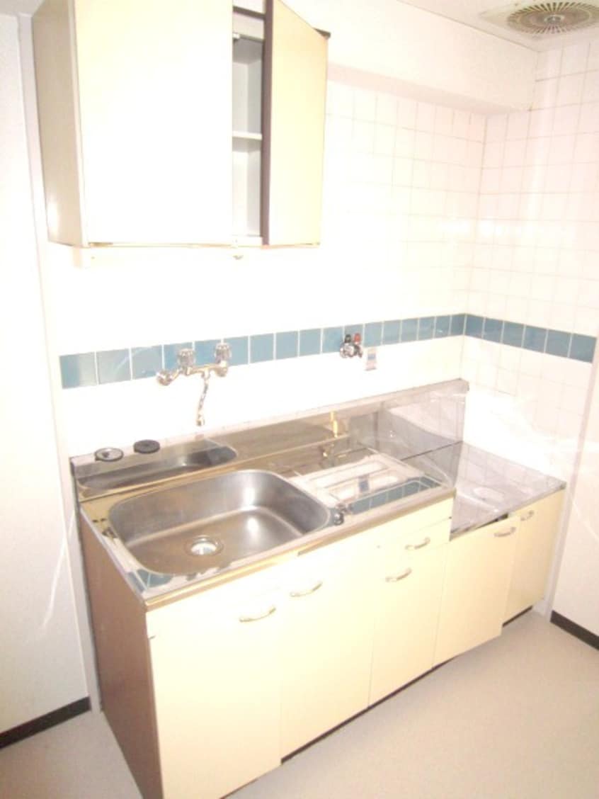 キッチン エザーンスあおい