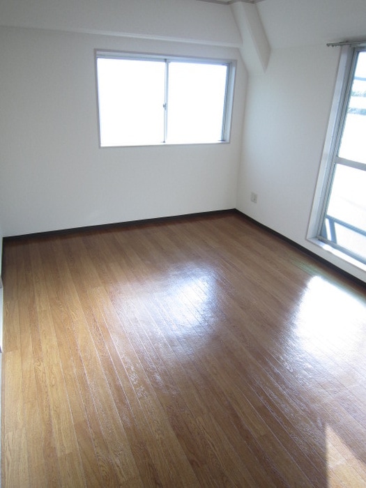 居室 エザーンスあおい