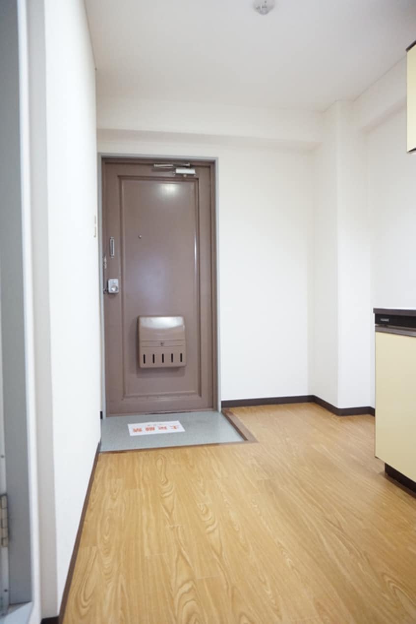 内観写真 エザーンスあおい