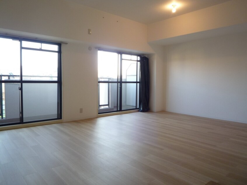 室内からの展望 グリーンハイム千里Ⅱ