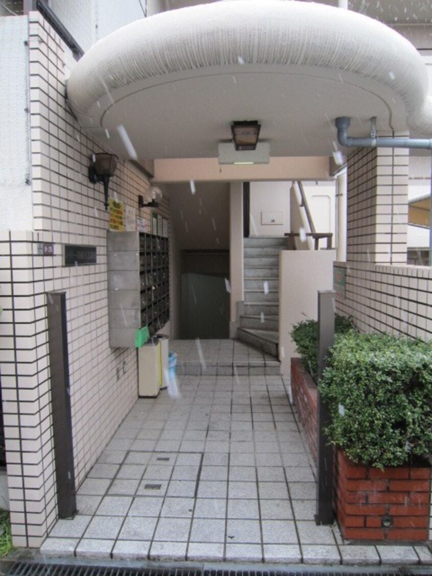 エントランス部分 シャト－我孫子３番館